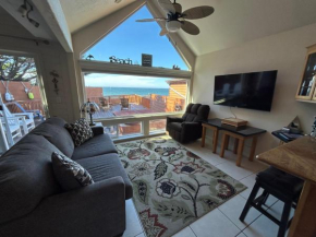 Ocean Front Cabin 17, Jacuzzi & Remarkable Views